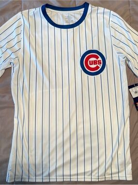 Genuine Merchandise Chicago Cubs White & Blue Pinstripe Short Sleeve Shirt